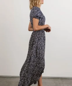 HAY Dresses Robyn Maxi Dress | Navy Floral 17 HAY Dresses Robyn Maxi Dress | Navy Floral