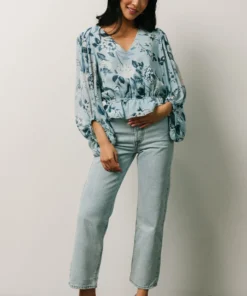 SL Tops Rosie Top | Light Blue Floral