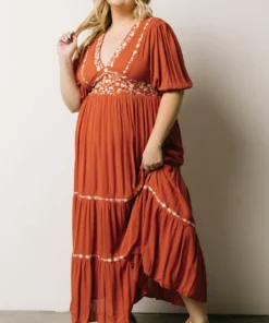 IL Santa Fe Embroidered Dress | Rust