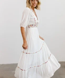 IL Santa Fe Embroidered Dress | White Dresses
