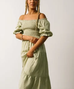 POL Sariah Smocked Midi Dress | Light Green