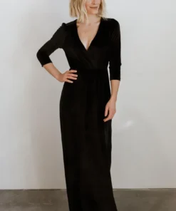 BB Custom Sofia Velvet Maxi Dress | Black Dresses