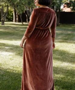 BB Custom Sofia Velvet Maxi Dress | Spice Dresses