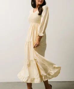 POL Dresses Tarryn Smocked Midi Dress | Light Yellow Floral