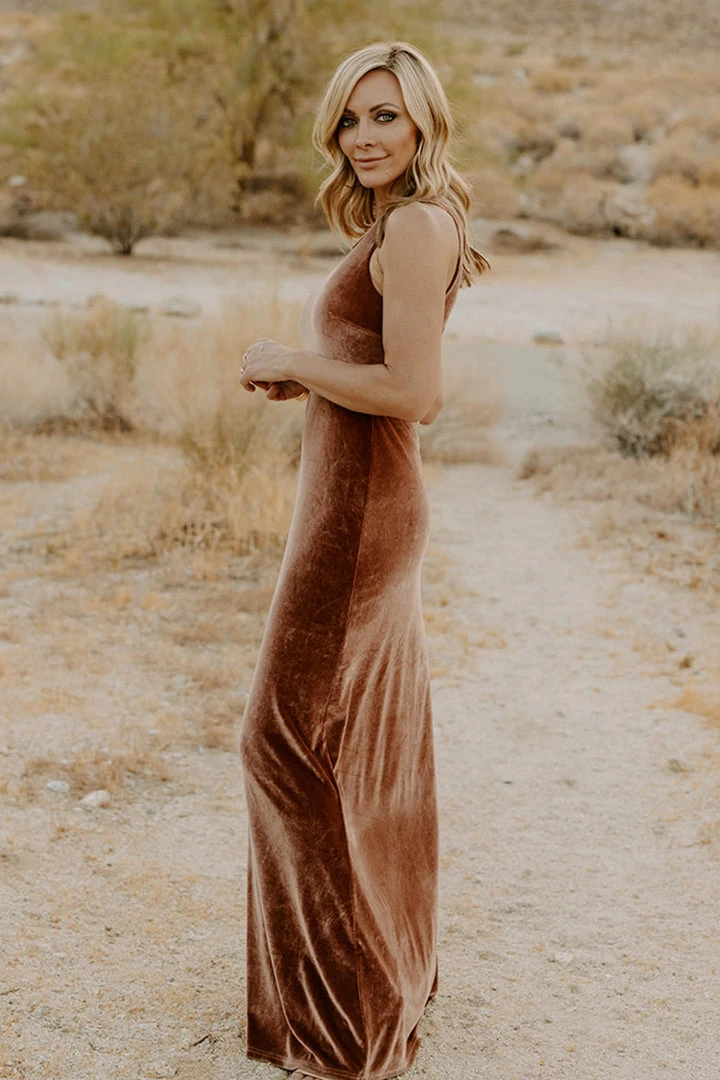 BB Custom Dresses Tatiana Velvet One Shoulder Maxi Dress | Bronze 3 BB Custom Dresses Tatiana Velvet One Shoulder Maxi Dress | Bronze