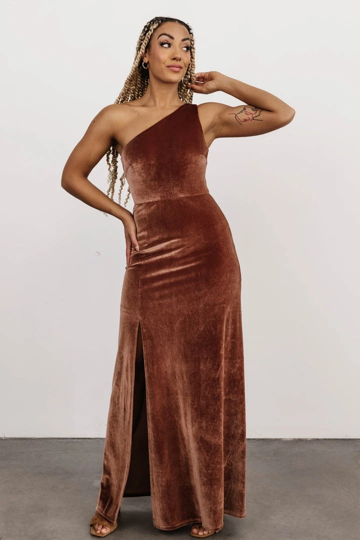 BB Custom Dresses Tatiana Velvet One Shoulder Maxi Dress | Bronze 5 BB Custom Dresses Tatiana Velvet One Shoulder Maxi Dress | Bronze