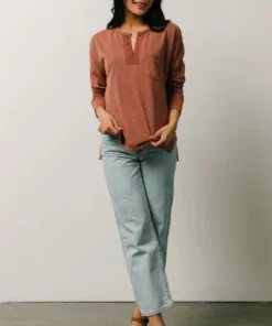 IL Thatcher Long Sleeve Top | Clay Boho