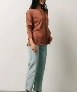 IL Thatcher Long Sleeve Top | Clay Boho