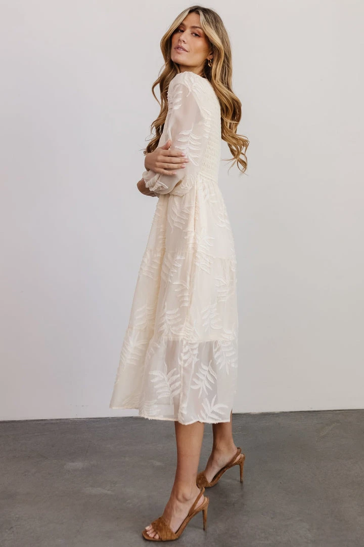 POL Tommi Smocked Midi Dress | Vintage Cream 2 POL Tommi Smocked Midi Dress | Vintage Cream