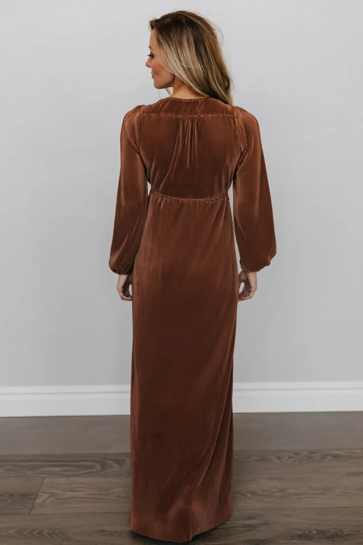 BB Custom Dresses Venus Pleated Maxi Dress | Bronze 7 BB Custom Dresses Venus Pleated Maxi Dress | Bronze