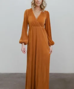 BB Custom Venus Pleated Maxi Dress | Saffron Dresses