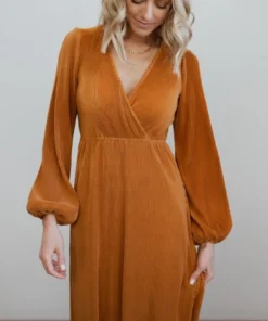 BB Custom Venus Pleated Maxi Dress | Saffron Dresses