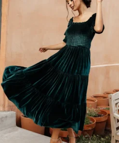 BB Custom Dresses Vivaldi Smocked Velvet Midi Dress | Dark Green