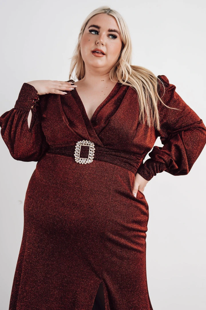 Soi Dresses Zae Shimmer Gown | Merlot 2 Soi Dresses Zae Shimmer Gown | Merlot