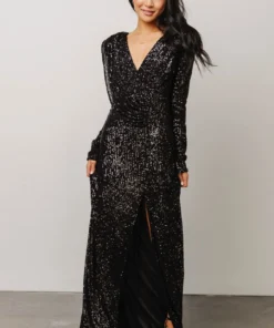 RR Zurich Long Sleeve Sequin Gown | Black 25 RR Zurich Long Sleeve Sequin Gown | Black